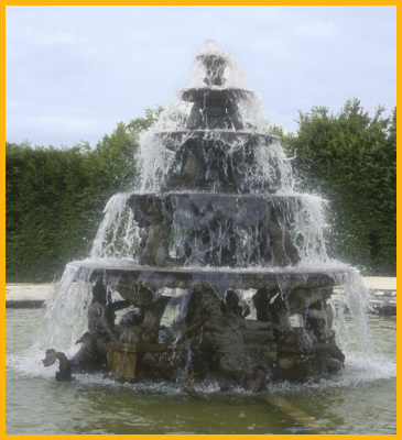 Pyramid Fountain
