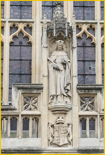 King Henry VII Statue